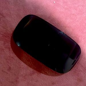 Apple mouse. Wireless.